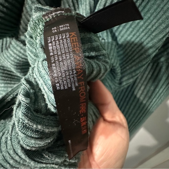 Urban Outfitters OUT FROM UNDER Green Ribbed Cropped Top - Picture 6 of 6